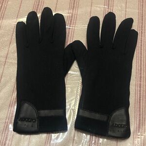 Adolfo Designer Black Winter Gloves with Leather Accent